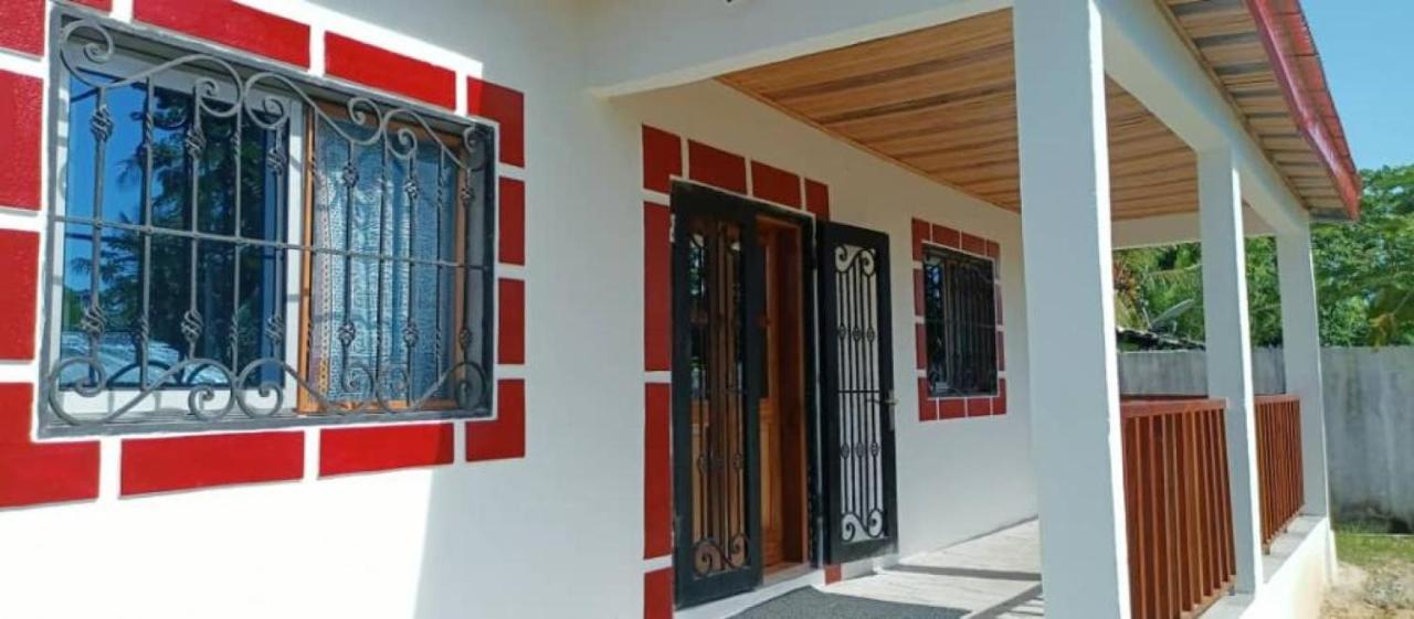 La Maison Du Voyageur 克里比 外观 照片